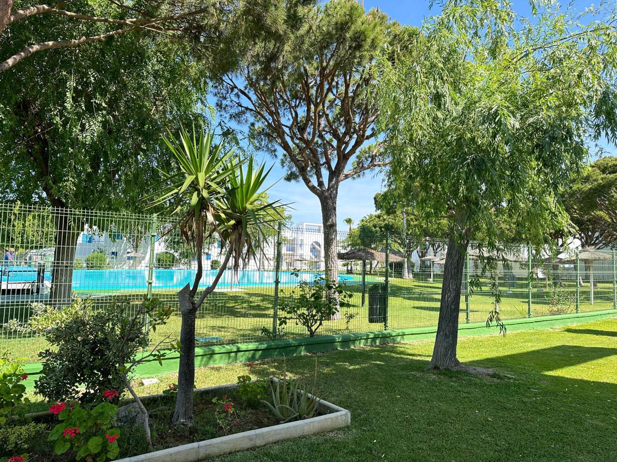 דירות צ'יקלנה דה לה פרונטרה La Almadraba Segunda Pista מראה חיצוני תמונה
